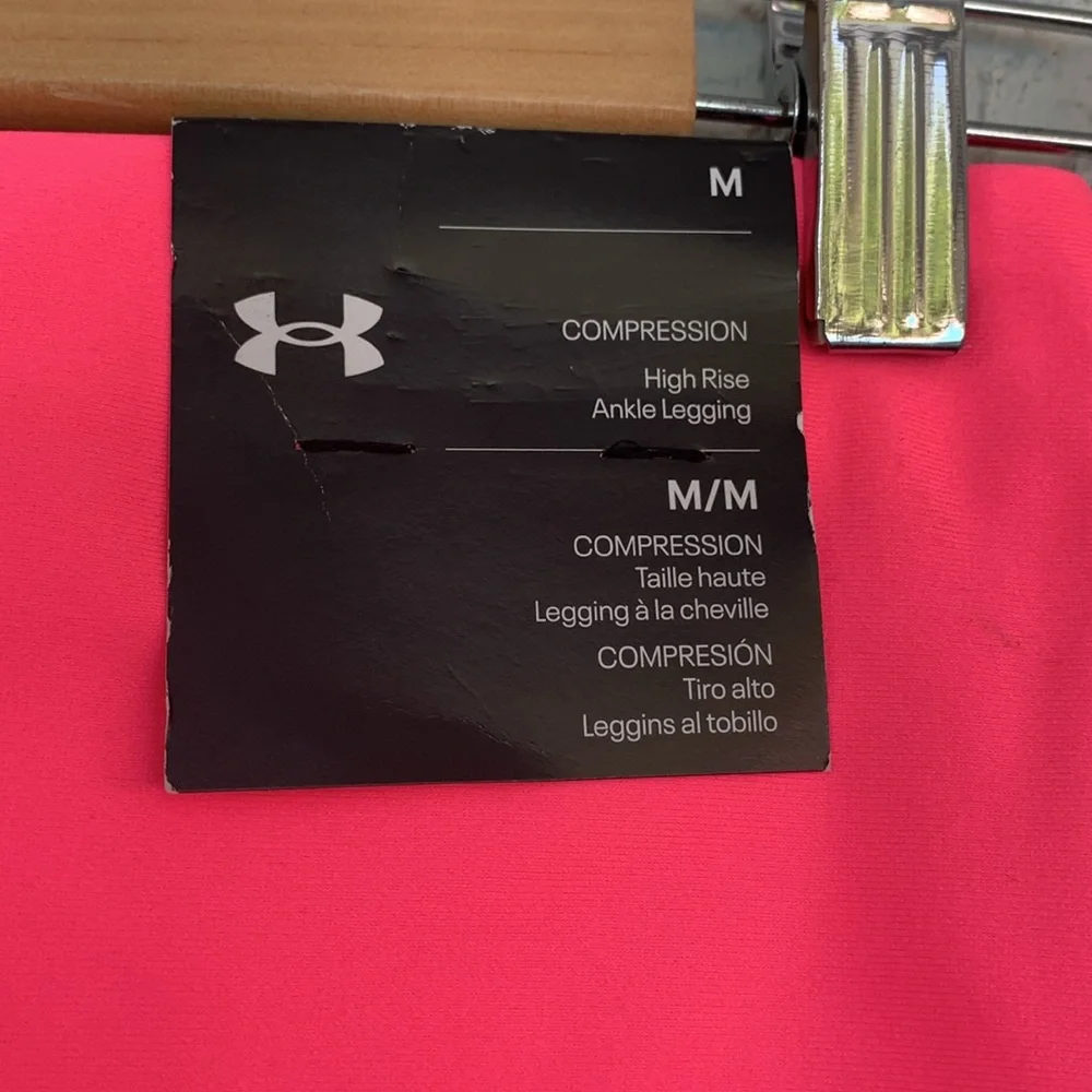 Under Armour compression high rise ankle leggings with pocket size M